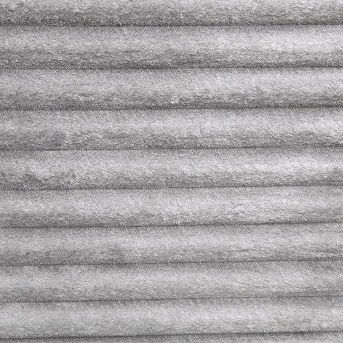 Hilde Sectional Sofa w/4 Pillows