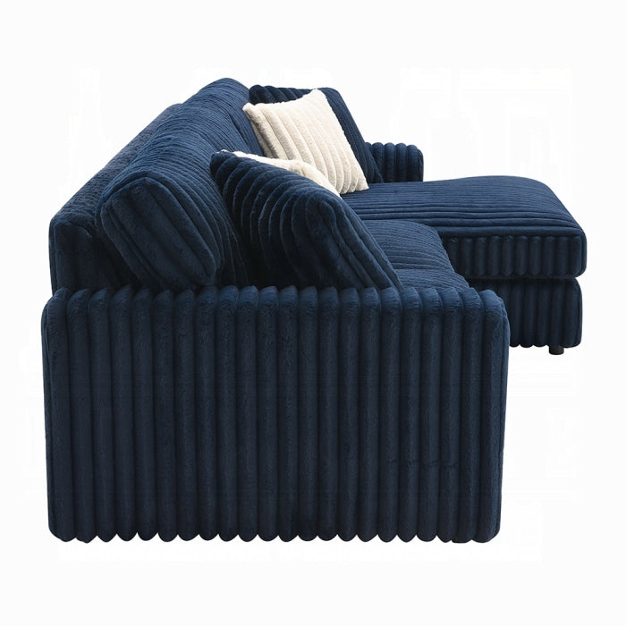 Breton Sectional Sofa w/4 Pillows